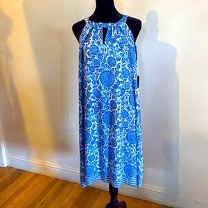 Cute, halter style, blue and white floral sundress.